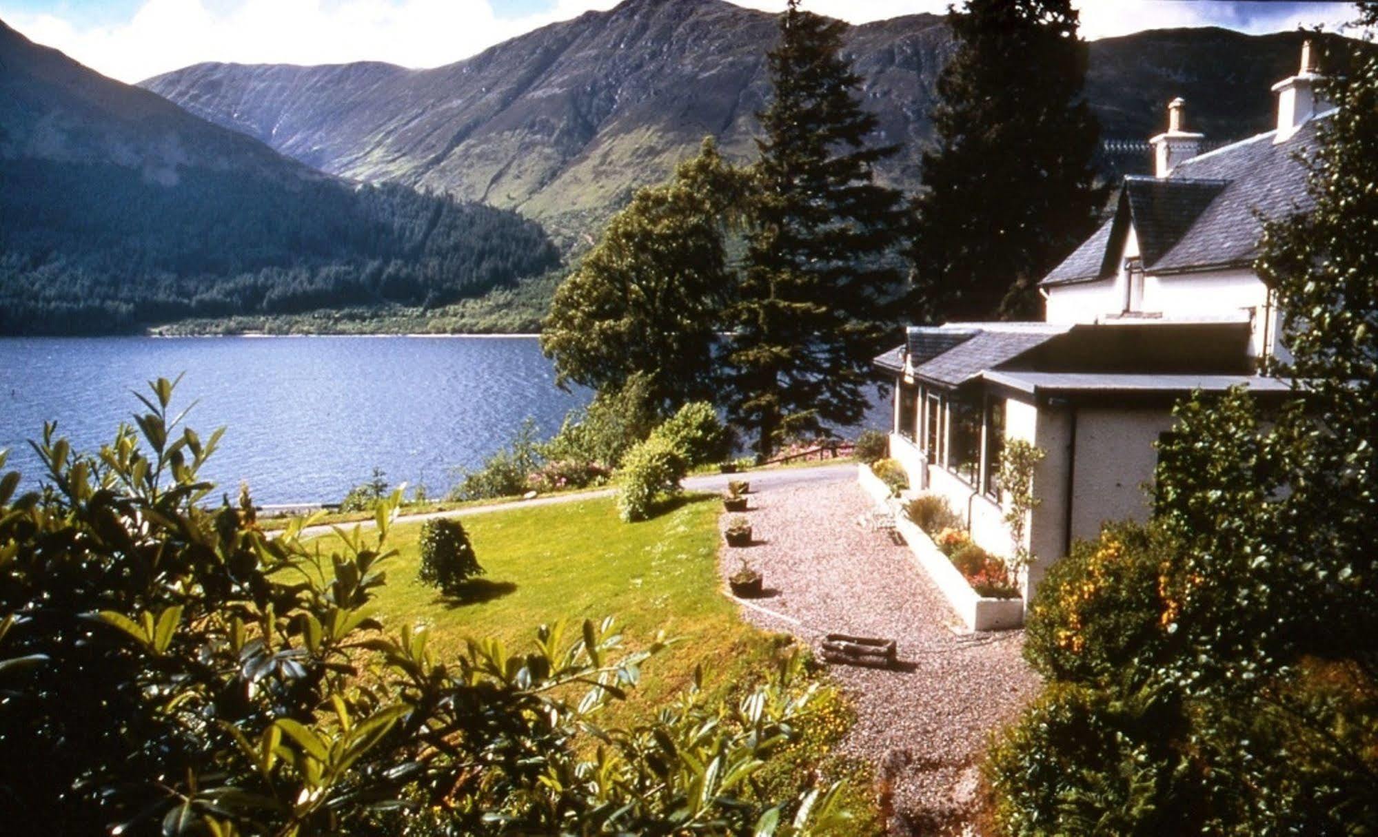 Corriegour Lodge Hotel Letterfinlay Exterior photo